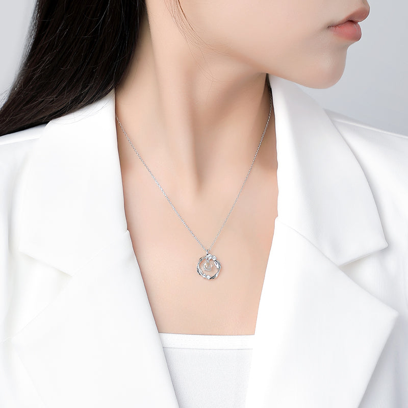 VANZECHY Starry Collection | Feather Necklace for Women | Copper Alloy with Glass Stone