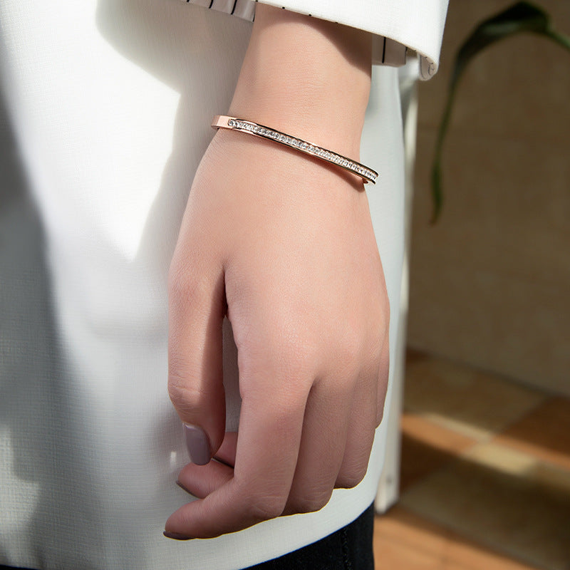 VANZECHY Starry Sky Zircon Bracelet | Titanium Steel | Rose Gold, Gold & Silver